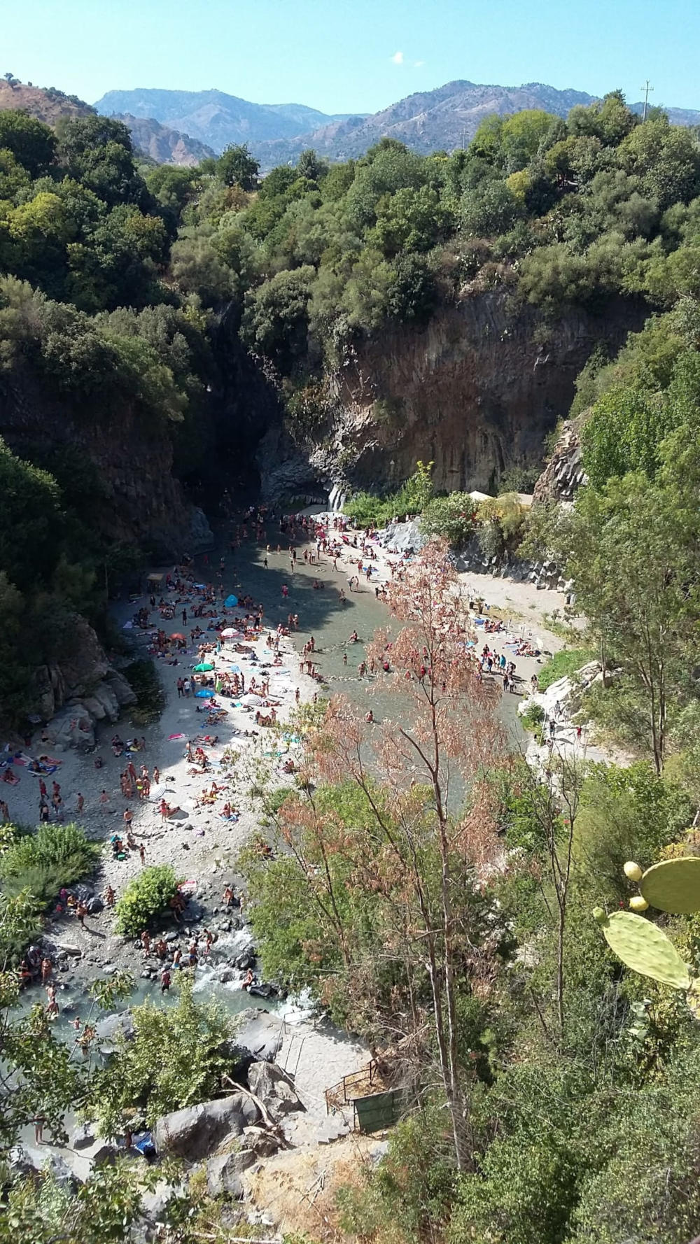 Tour from Taormina to the Alcantara gorges: an enchanting adventure in the heart of nature